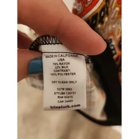 Trina Turk Silk Blend Sheath Tunic Dress w/ 3/4 Sleeves Size 4 NWT - Picture 10 of 10